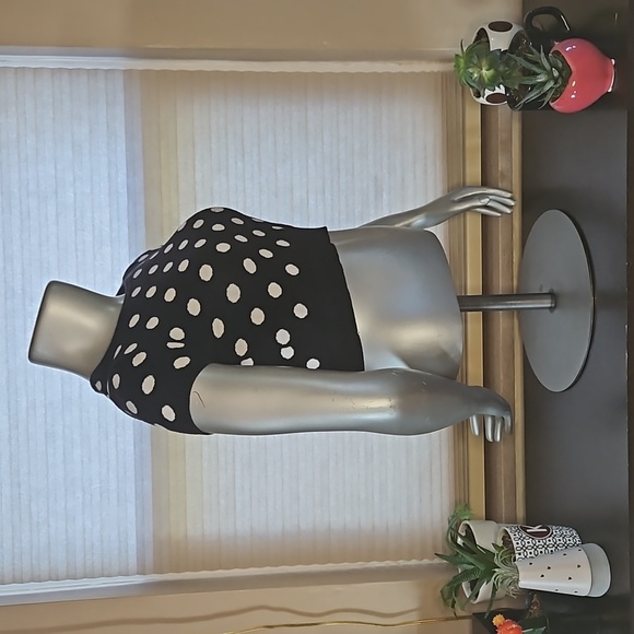 EUC Forever 21 Cropped Short Sleeve Sweater- Size S - Picture 2 of 4